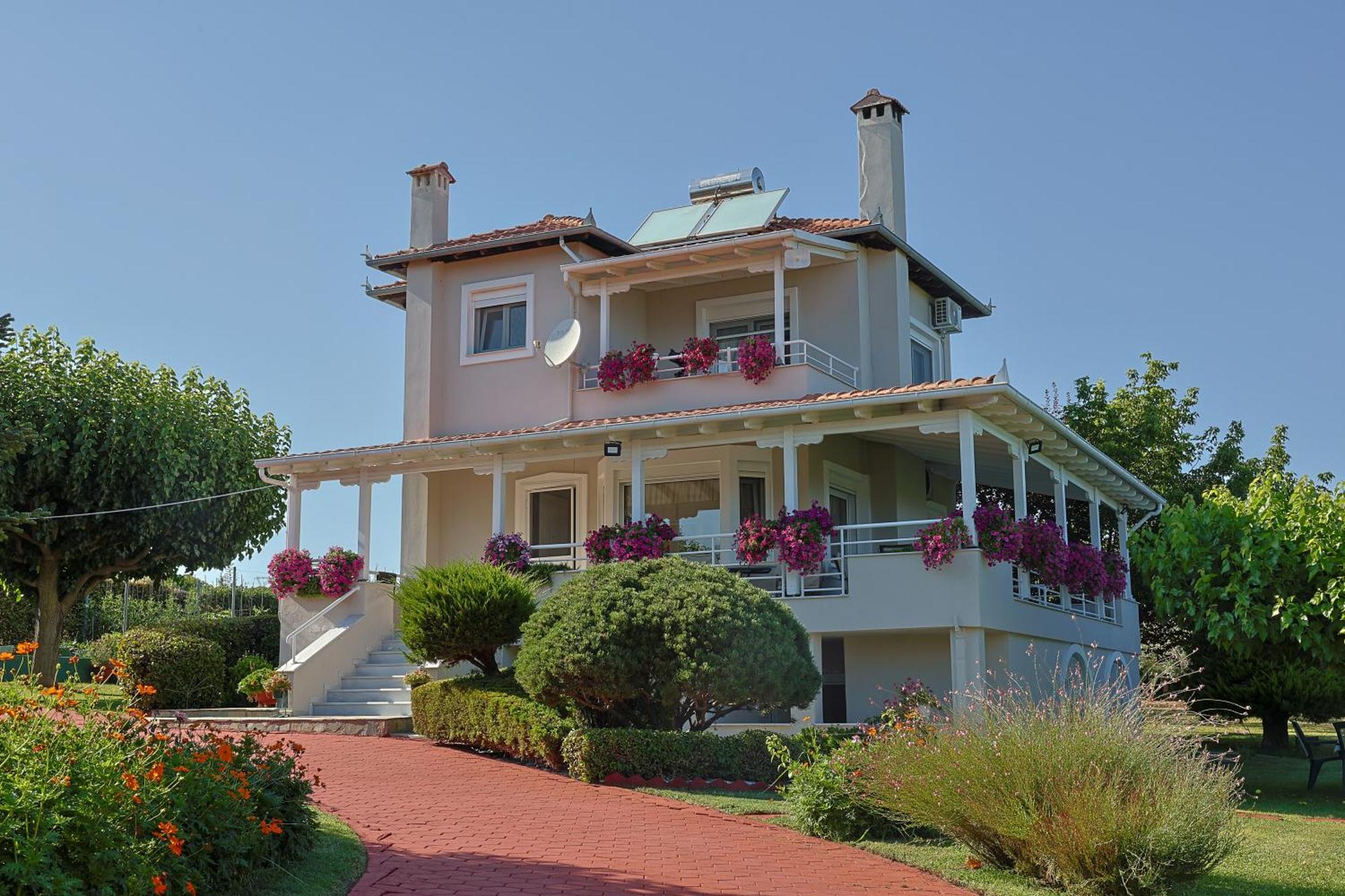 Willa Tammy'S Garden House Leptokaria Zewnętrze zdjęcie
