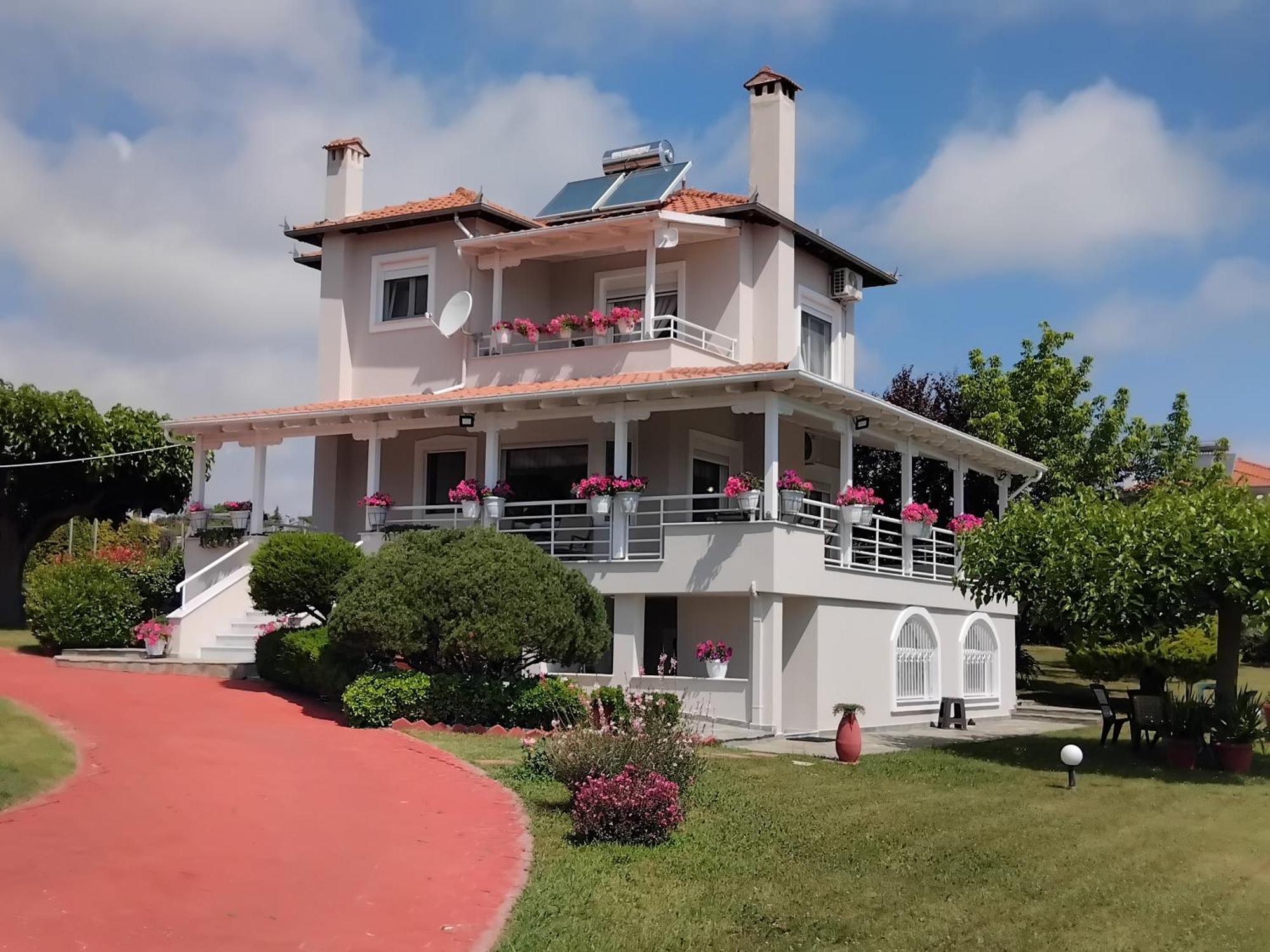 Willa Tammy'S Garden House Leptokaria Zewnętrze zdjęcie