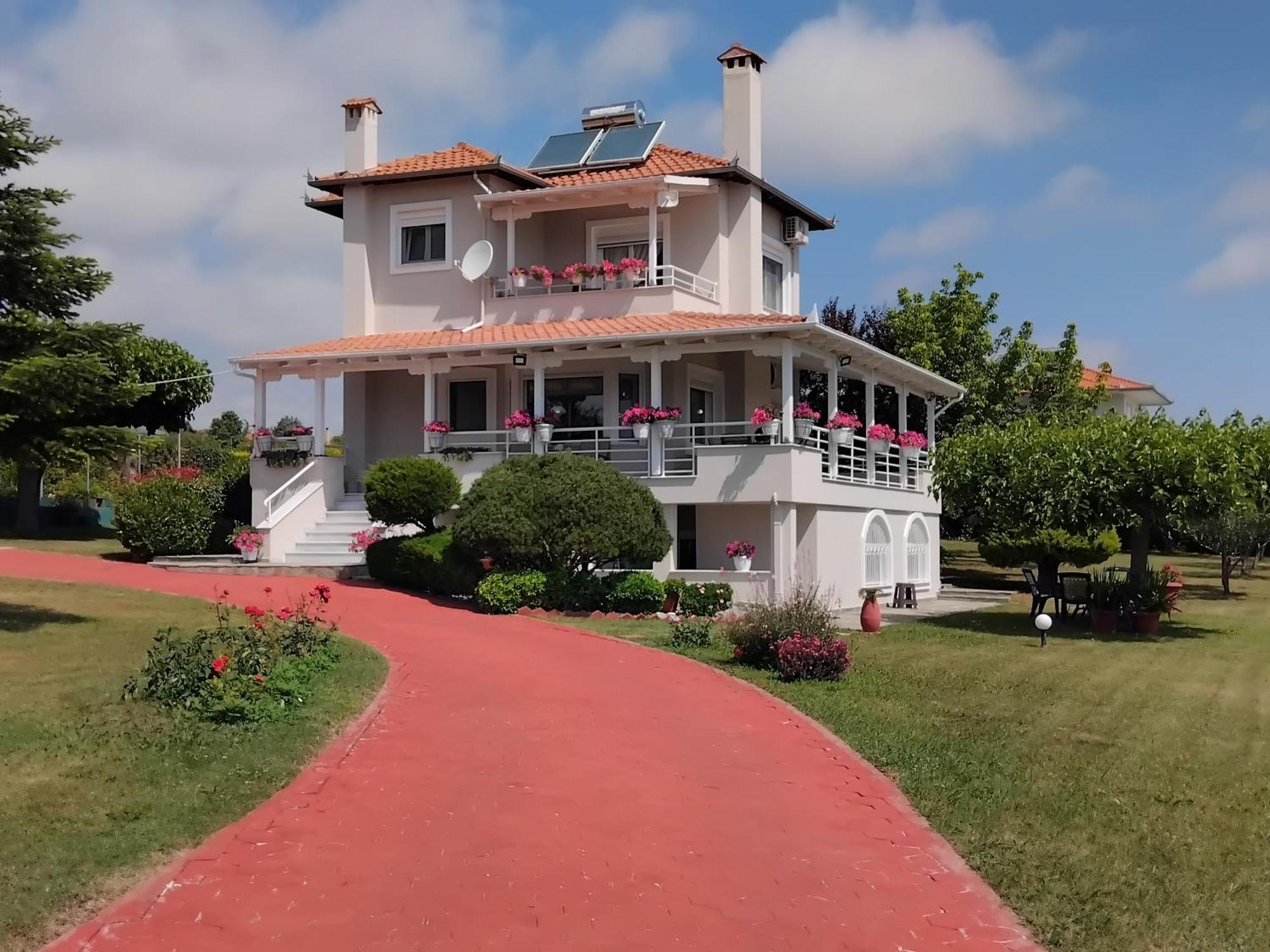 Willa Tammy'S Garden House Leptokaria Zewnętrze zdjęcie